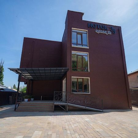 Hotel 33 Almaty Exterior foto